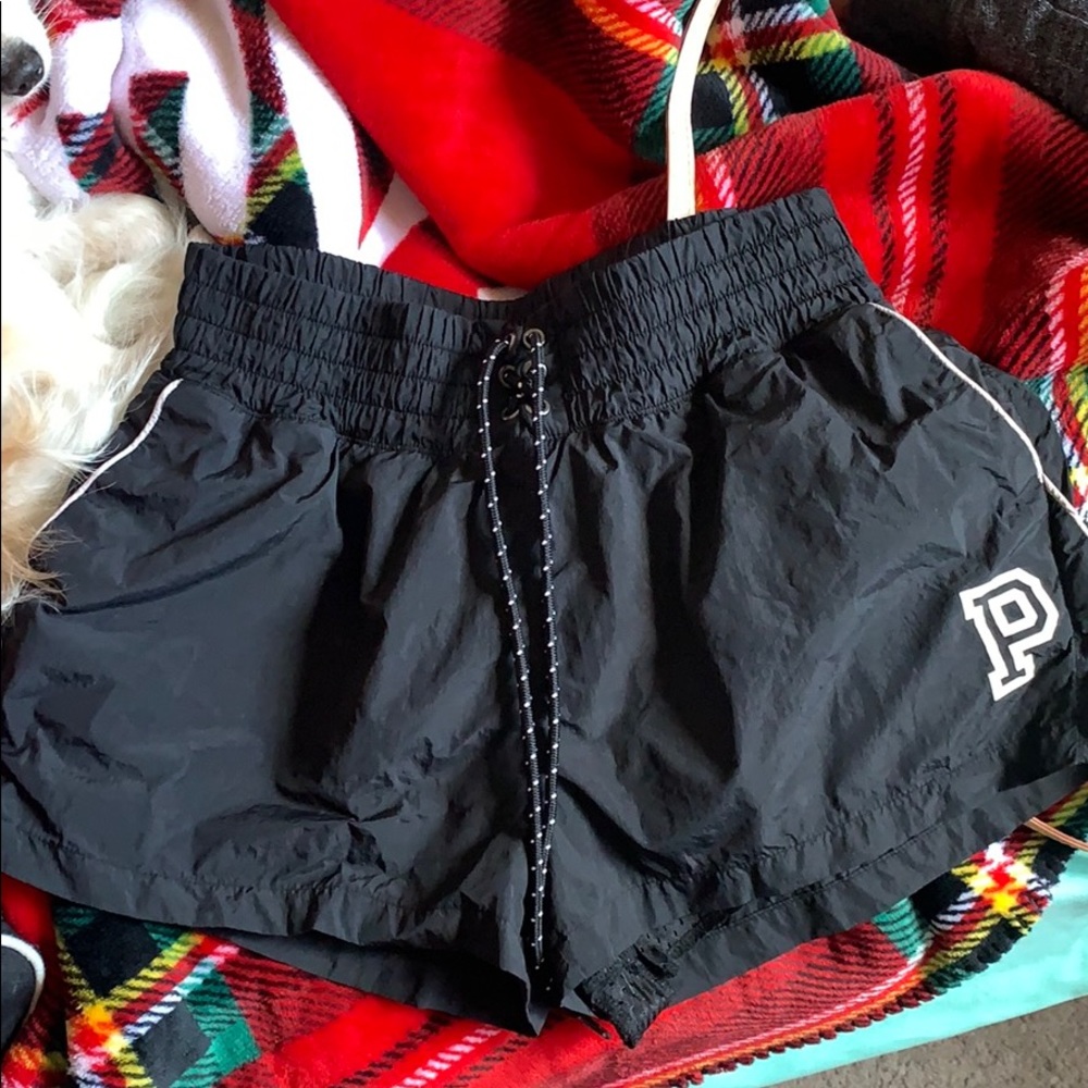 Xs pink track shorts with pockets